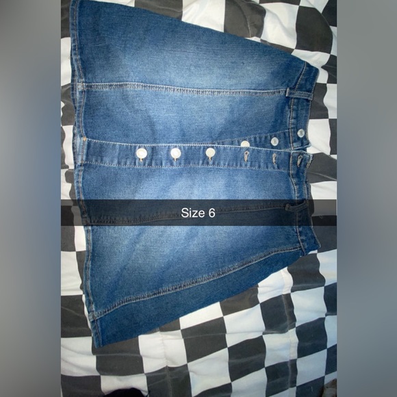 XS-XLall selling unwanted clothes.I decided to sell clothes that I do not want. - Picture 13 of 16